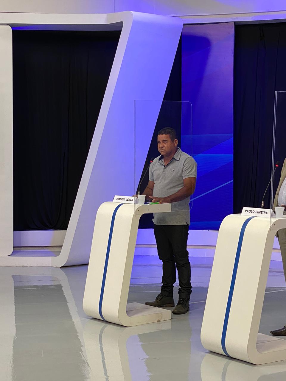 3° Bloco: Candidatos respondem perguntas de jornalistas do Grupo Meio Norte - Imagem 1