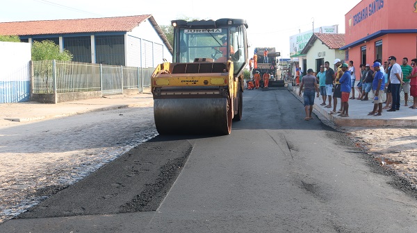 Nossa Sra. dos Remédios ganha pavimentação asfáltica  - Imagem 9