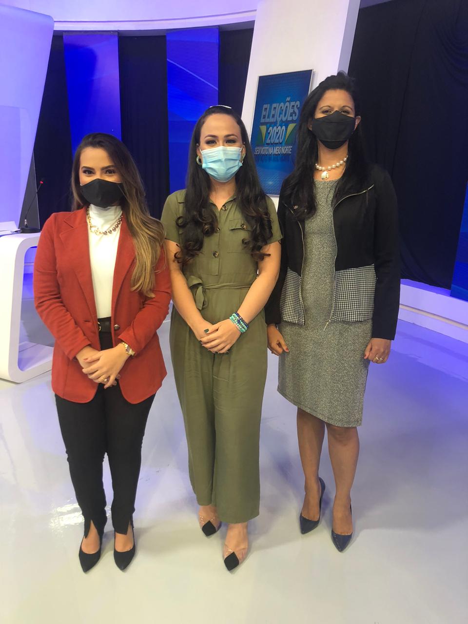 Advogadas da OAB-PI marcam presença no debate dos candidatos de Floriano  - Imagem 1