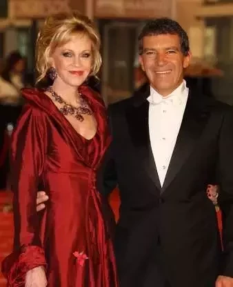 Relembre casais de famosos que se separaram e encontraram um novo amor - imagem 27796