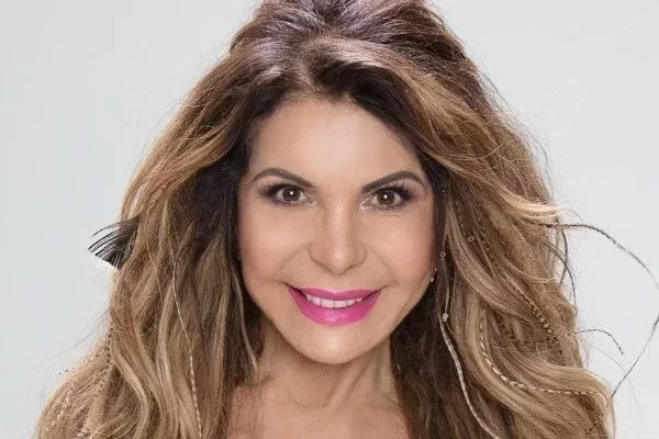 Outubro Rosa: Veja as celebridades que venceram o câncer de mama - imagem 27818