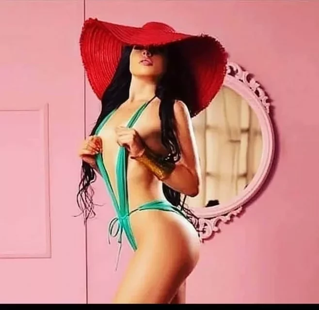 Atriz pornô confessa relação sexual com diversos políticos; vídeo - imagem 27843