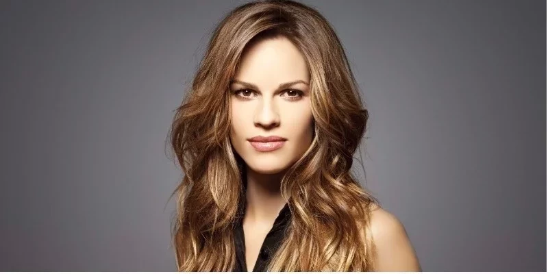 Conheça as celebridades que já viveram nas ruas e você não sabia  - imagem 27924