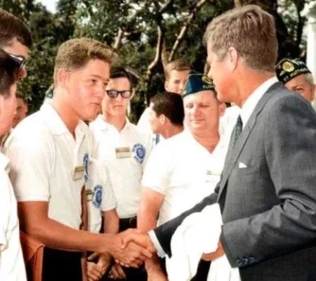 Confira 10 fotos históricas de momentos únicos dos famosos