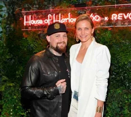 Gostam de baixinhos! Conheça as estrelas mais altas que seus parceiros