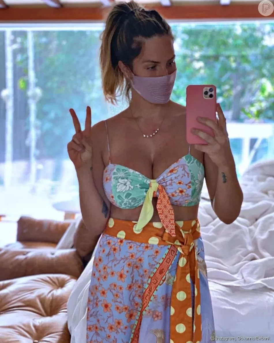 Andressa Suita e mais famosas exibem corpo após cirurgia nos seios - imagem 29592