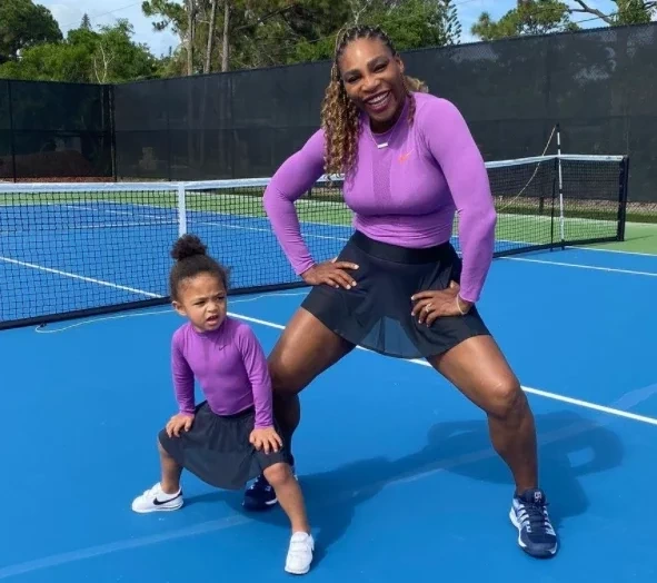 10 crianças tão poderosas nas redes sociais quanto os pais famosos - imagem 29673