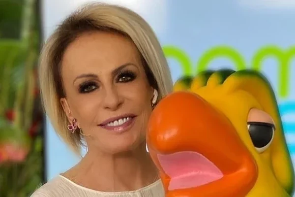 Astros que usaram aplicativos de relacionamento para encontrar um amor - imagem 29981