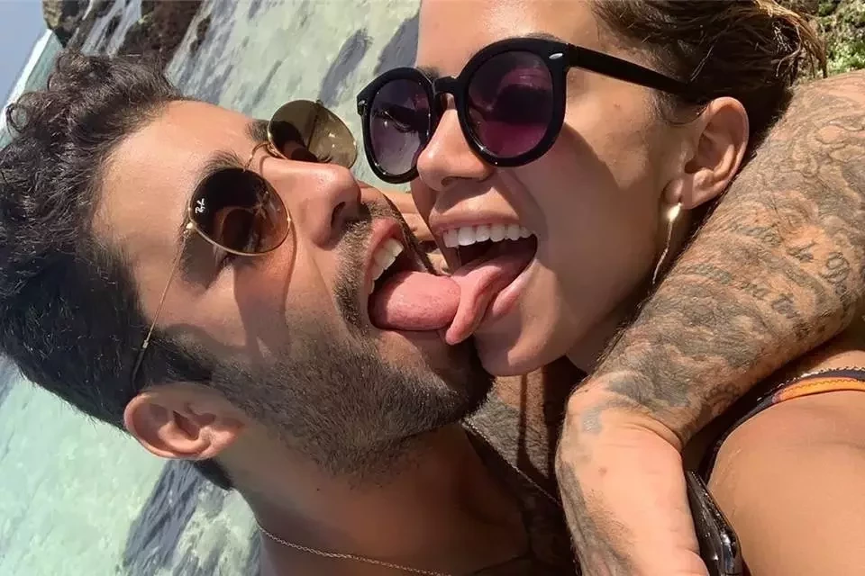 Relembre relacionamentos de famosos que terminaram num piscar de olhos - imagem 28913