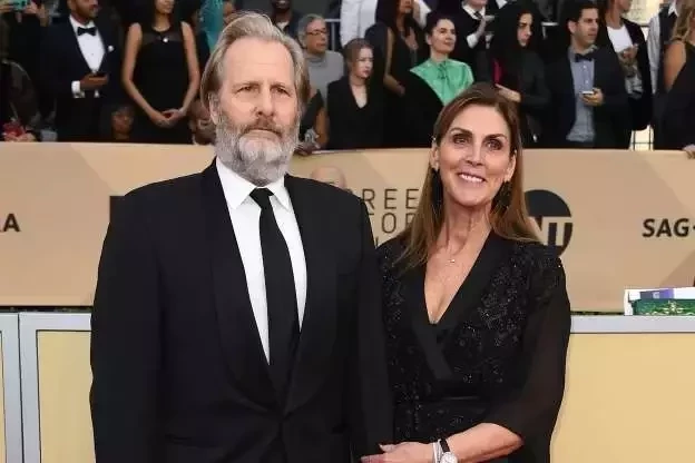 Conheça 10 famosos que casaram com seus romances da adolescência - imagem 29051