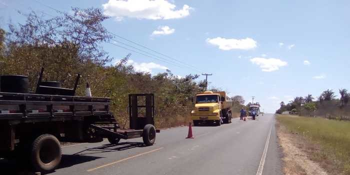 Teve início a recuperação da BR 226, trecho localizado entre Coivaras e Altos - Imagem 1
