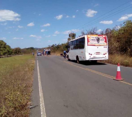 Teve início a recuperação da BR 226, trecho localizado entre Coivaras e Altos
