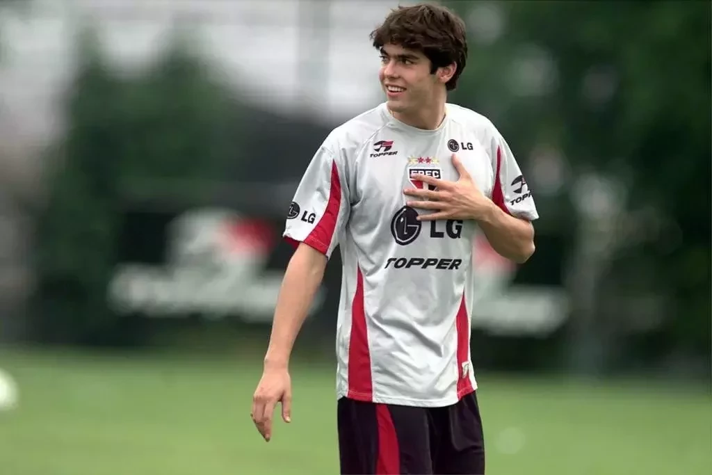 Conheça os famosos que já eram muito ricos antes do estrelato  - imagem 29149