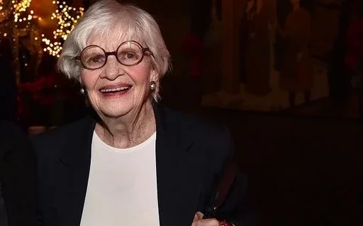 Relembre as celebridades que morreram vítimas da covid-19 - imagem 30328