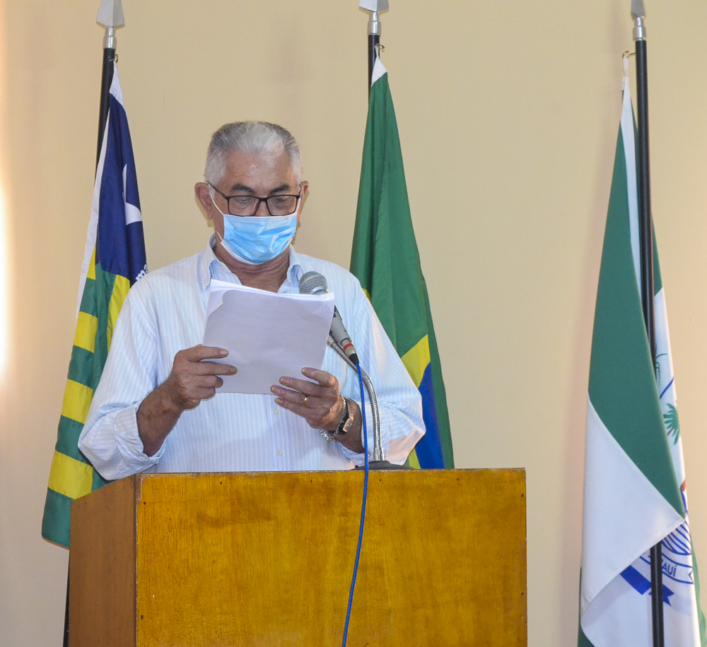 Prefeito eleito Genival Bezerra é diplomado pela Justiça Eleitoral - Imagem 4