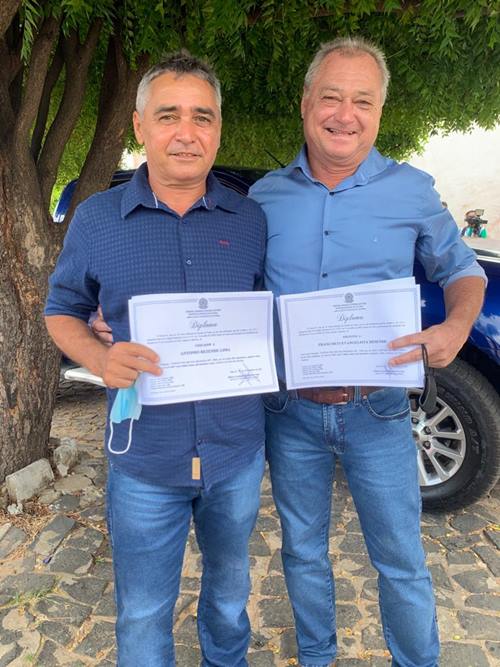 Milton Brandão: Candidatos eleitos de Milton Brandão são diplomados - Imagem 13