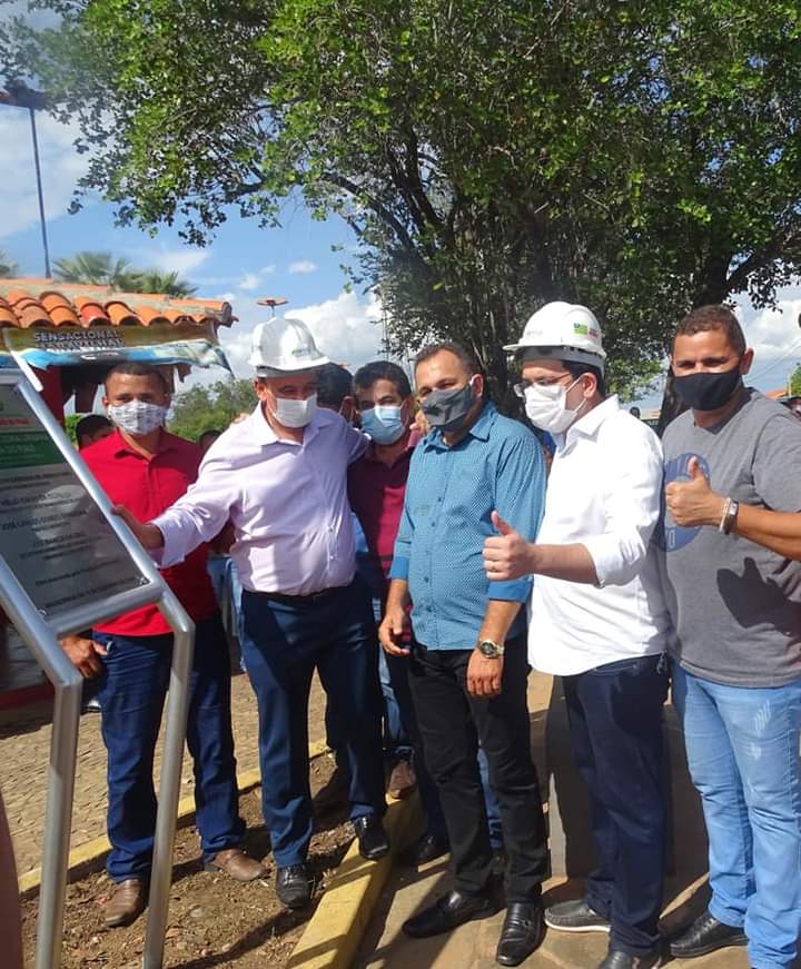 Governador Wellington Dias e equipe do governo visitam Jatobá do Piauí e entregam obras relevantes no município. - Imagem 21
