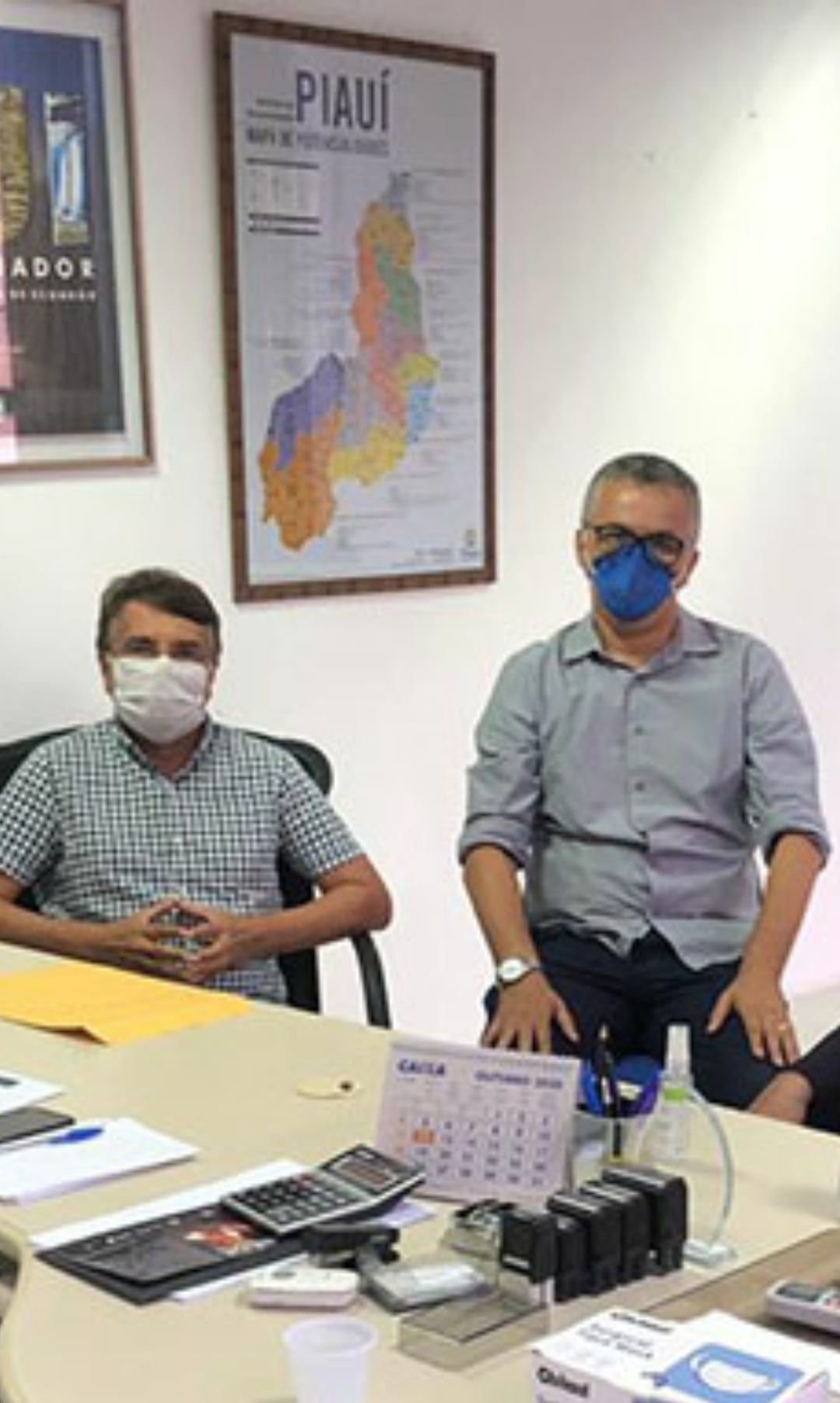 Câmara Municipal de Monsenhor Gil homenageia personalidades por ocasião do aniversário do município - Imagem 3