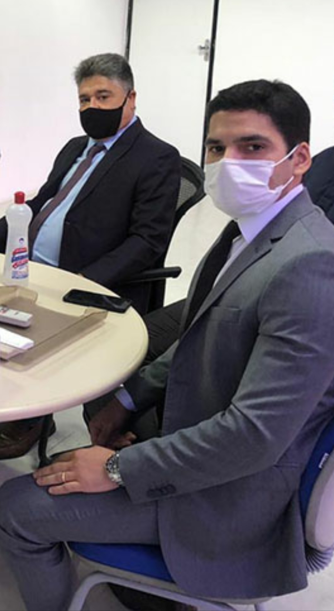 Câmara Municipal de Monsenhor Gil homenageia personalidades por ocasião do aniversário do município - Imagem 6