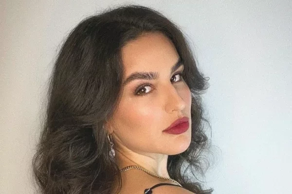 Confira 10 artistas que deixaram a Globo e foram para Netflix - imagem 30410