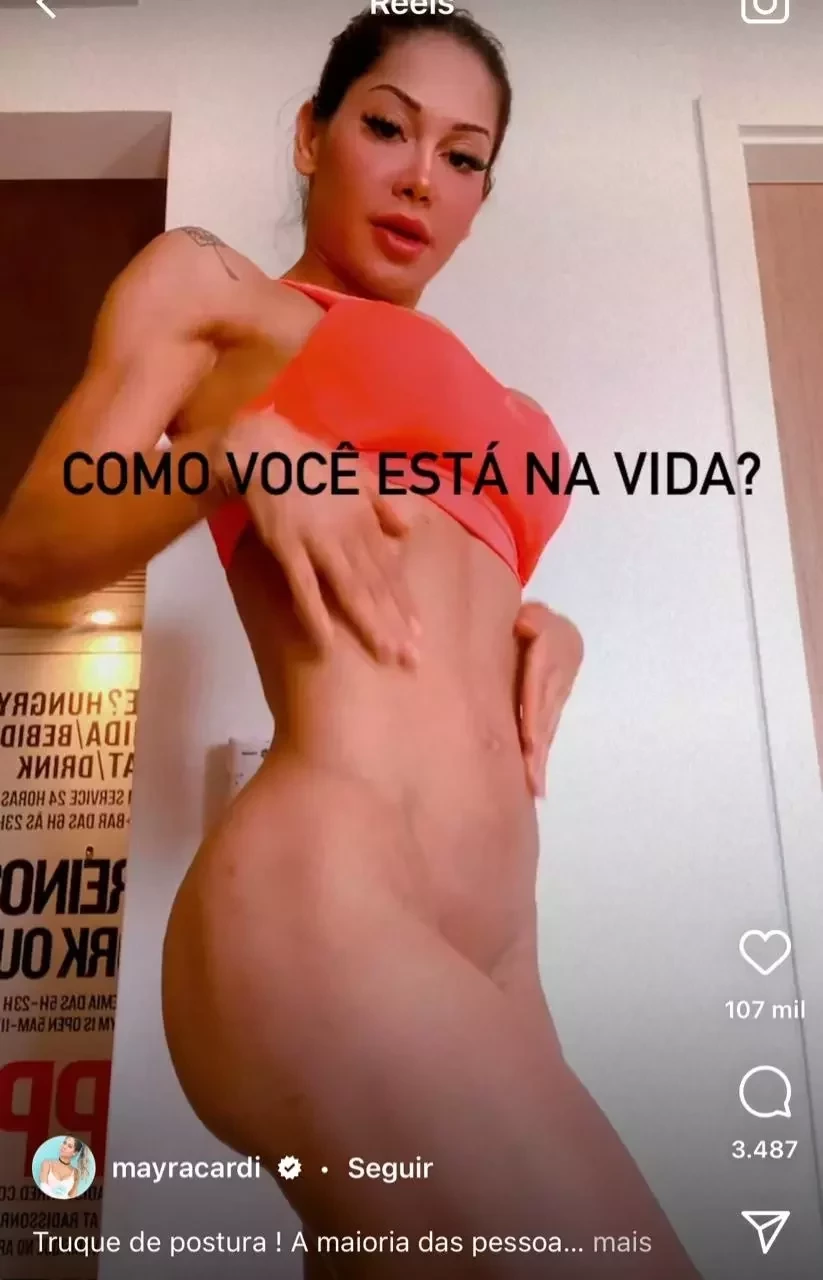 Mayra Cardi tira a calcinha para mostrar 'truque de postura' em fotos - imagem 30932