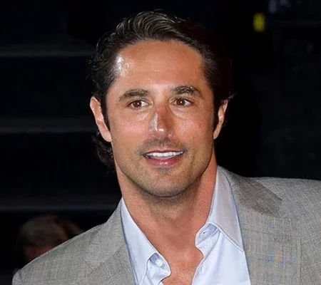 Conheça os membros da realeza mais bonitos do mundo