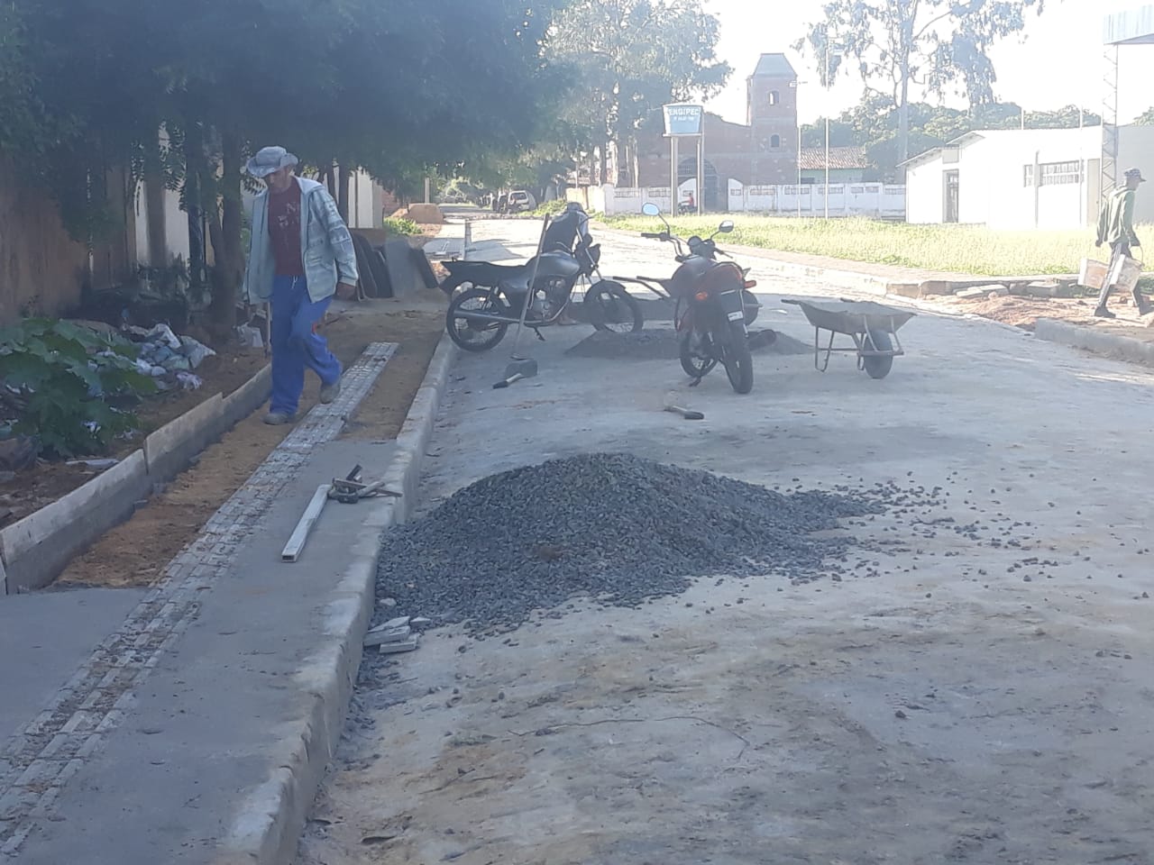 Município intensifica trabalho de recuperação dos calçamentos danificados com as chuvas - Imagem 8