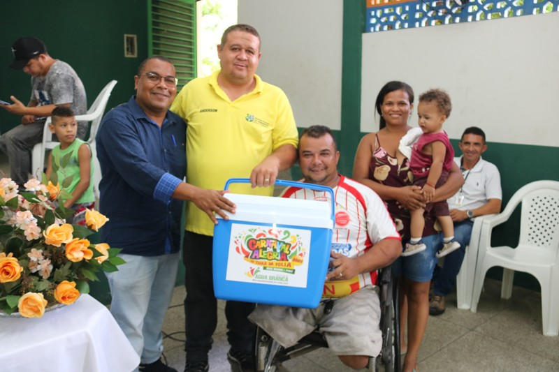 Prefeitura capacita barraqueiros que atuarão no Carnaval de Água Branca - Imagem 3