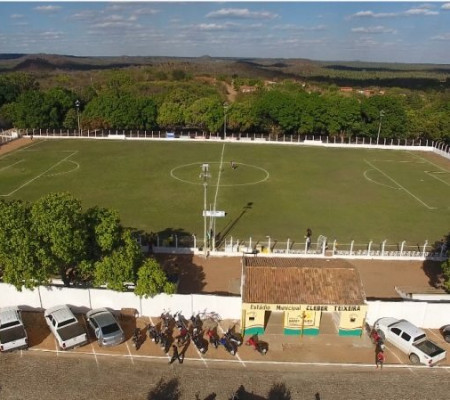 Os Bairros Cajueiro e Muriçoca decidem o Sub-15 neste domingo em Barro Duro