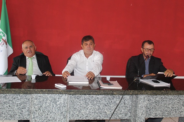 Prefeito Tairo Mesquita participa de Sessão na Câmara dos Vereadores     - Imagem 2