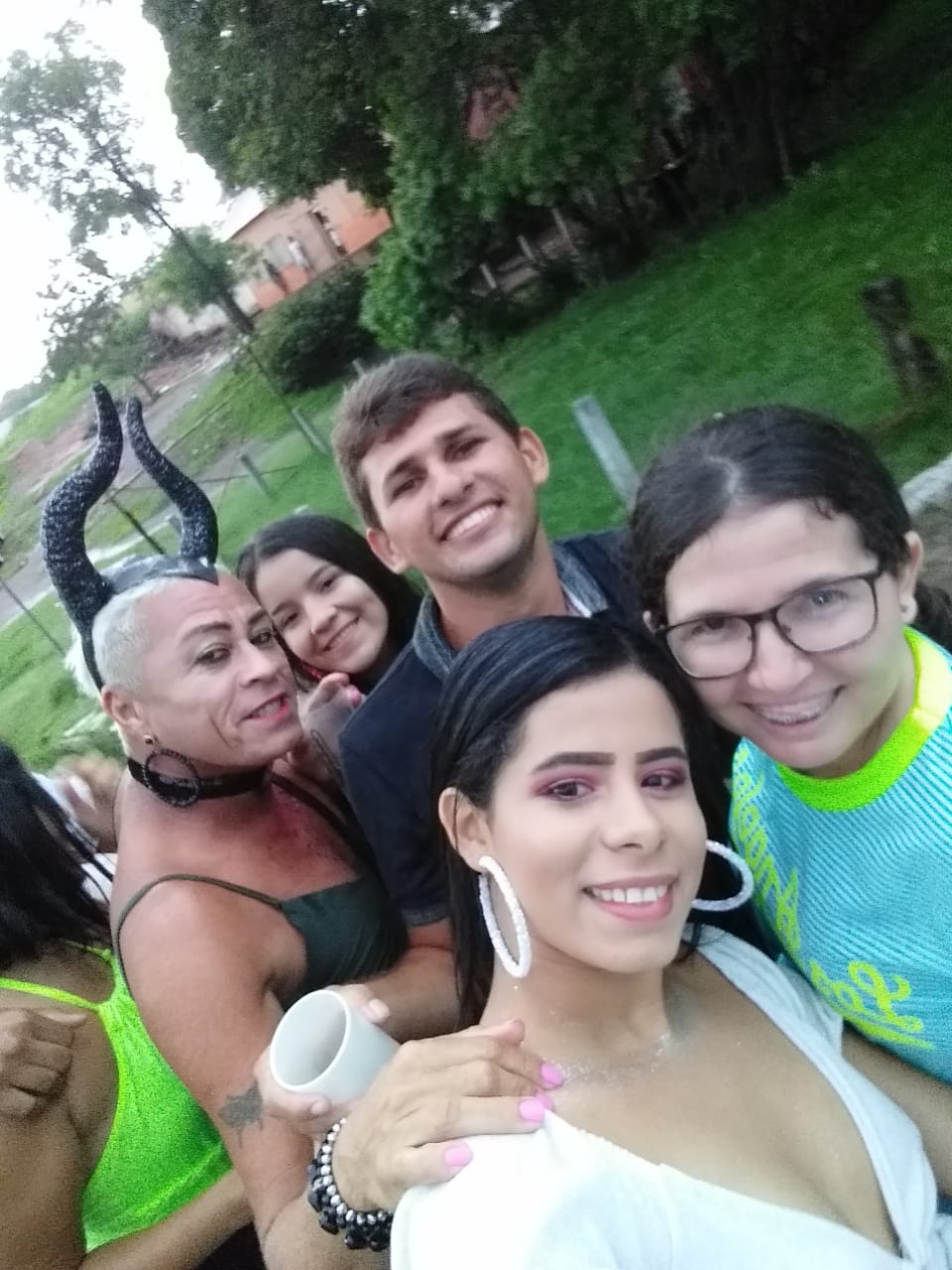 O tempo fechou em Monsenhor Gil, veio a forte chuva e abriu passagem para o Corso em sua 7a edição - Imagem 55