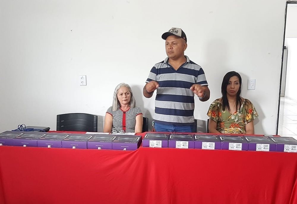 Prefeitura de Jardim do Mulato faz treinamento e entrega de tablets para os Agentes Comunitários de Saúde