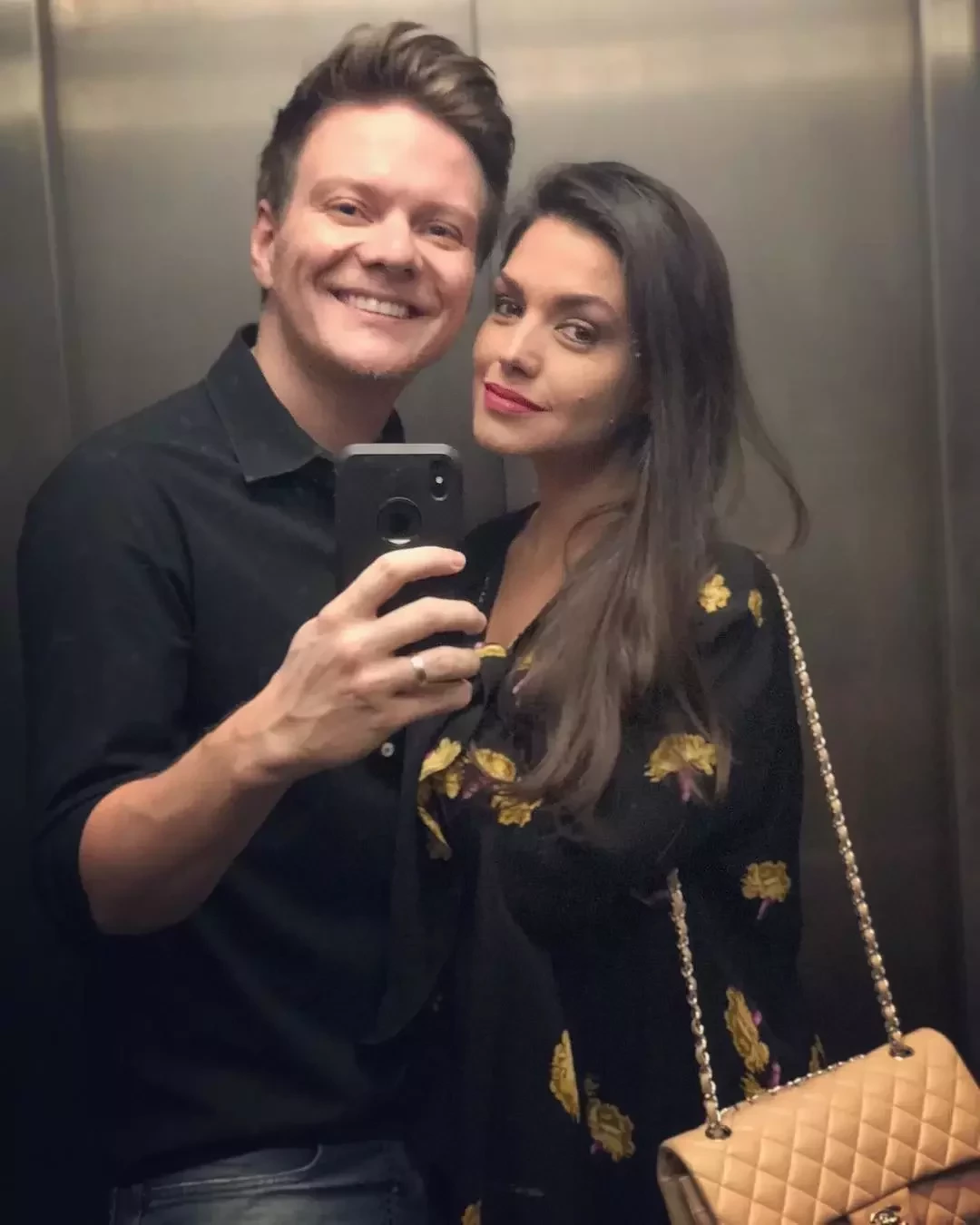 Confira sete casais que começaram a namorar no Carnaval - imagem 16323