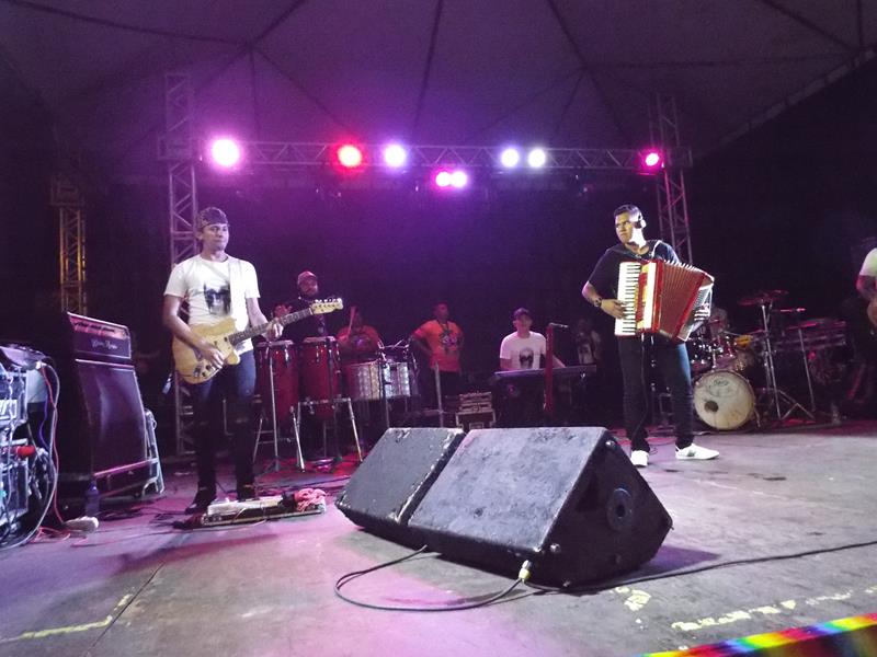 Chica Égua e Forró Pé de Ouro deu o tom na primeira noite de carnaval 2020 em Pedro II  - Imagem 28