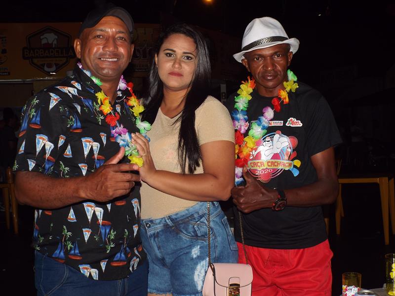 Chica Égua e Forró Pé de Ouro deu o tom na primeira noite de carnaval 2020 em Pedro II  - Imagem 1