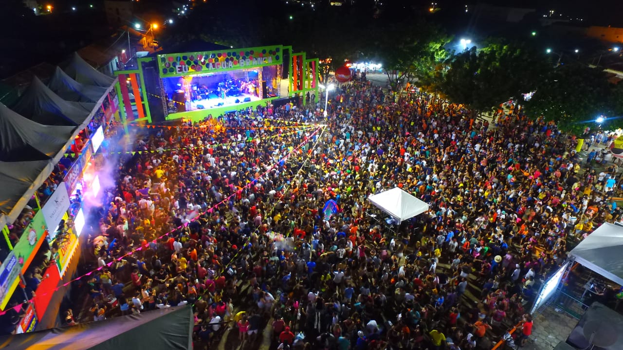 Grande Público marca o segundo dia de Carnaval em Água Branca - Imagem 7
