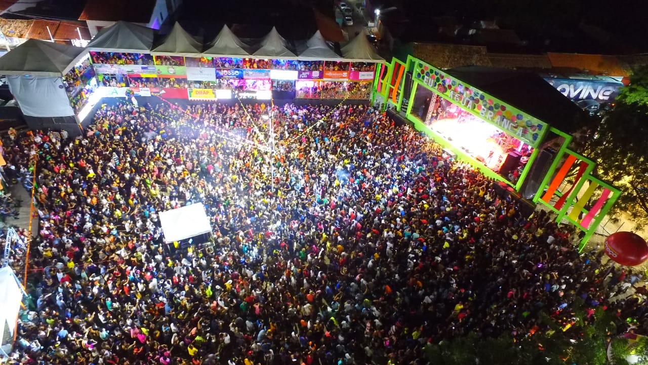 Quarta noite do Carnaval de Água Branca reuni mais de 10 mil pessoas - Imagem 2