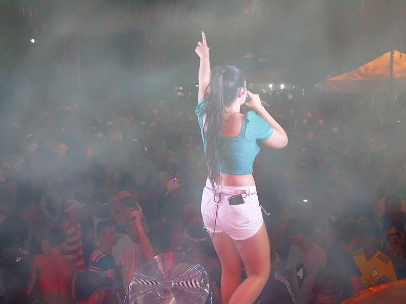 Deusa Marry e Luketta fecham a quarta noite de Carnaval 2020 em Pedro II - Imagem 43