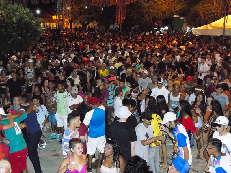 Deusa Marry e Luketta fecham a quarta noite de Carnaval 2020 em Pedro II - Imagem 18