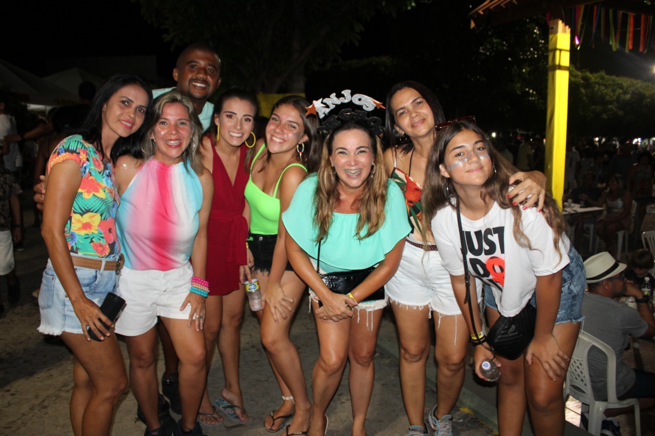 Zé Vaqueiro encerra última noite de Carnaval em Água Branca - Imagem 2