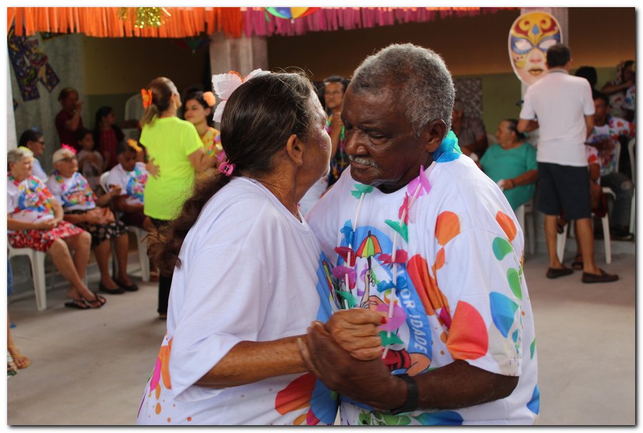 Carnaval em Inhuma foi bastante animado-confira as imagens - Imagem 4