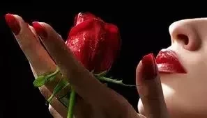 Poderosas! Veja os signos das mulheres que mais sabem seduzir - imagem 15040