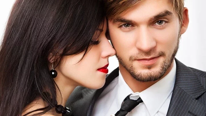 Poderosas! Veja os signos das mulheres que mais sabem seduzir - imagem 15043