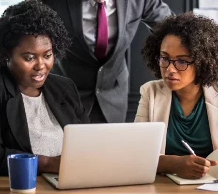 Confira os signos do zodíaco que mais buscam conhecimento