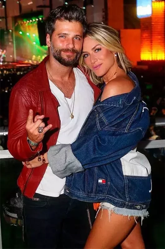 Confira o ranking dos relacionamentos mais duradouro das celebridades - imagem 15179