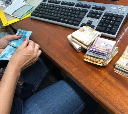 Mais trabalho e dinheiro! Veja as previsões para seu signo em Março