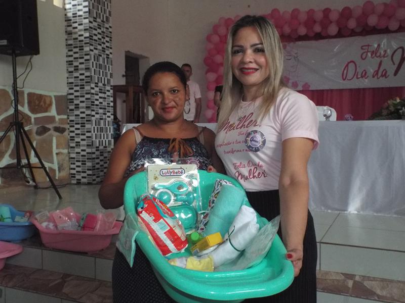 Prefeitura de Pedro II realiza evento em homenagem às mulheres - Imagem 36