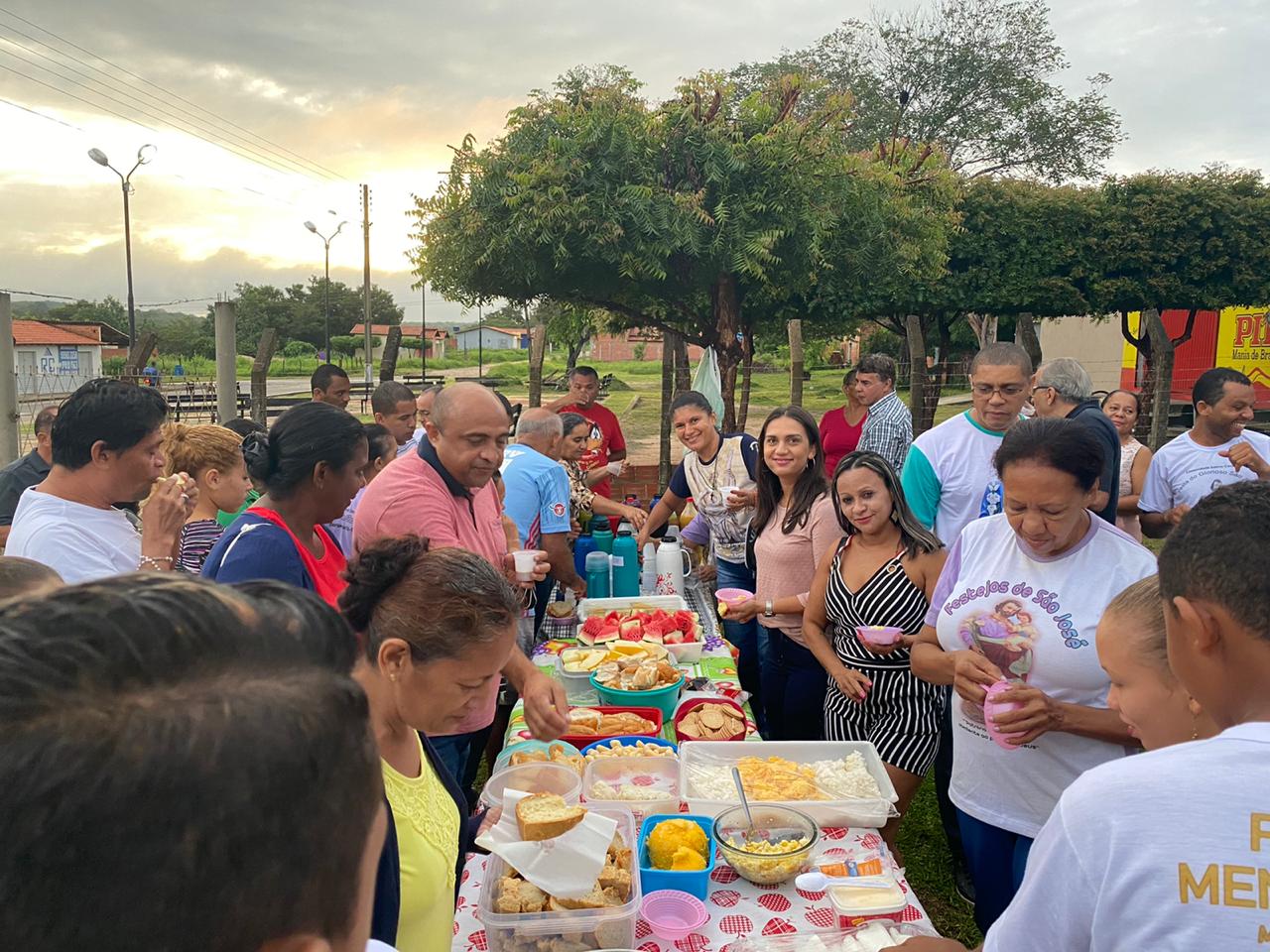 Adesões e abertura dos festejos de São José marcam agenda do prefeito João Luiz - Imagem 11