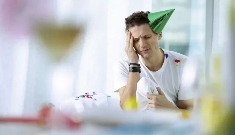 Saiba como cada signo do zodíaco lida com a ressaca moral - imagem 17240