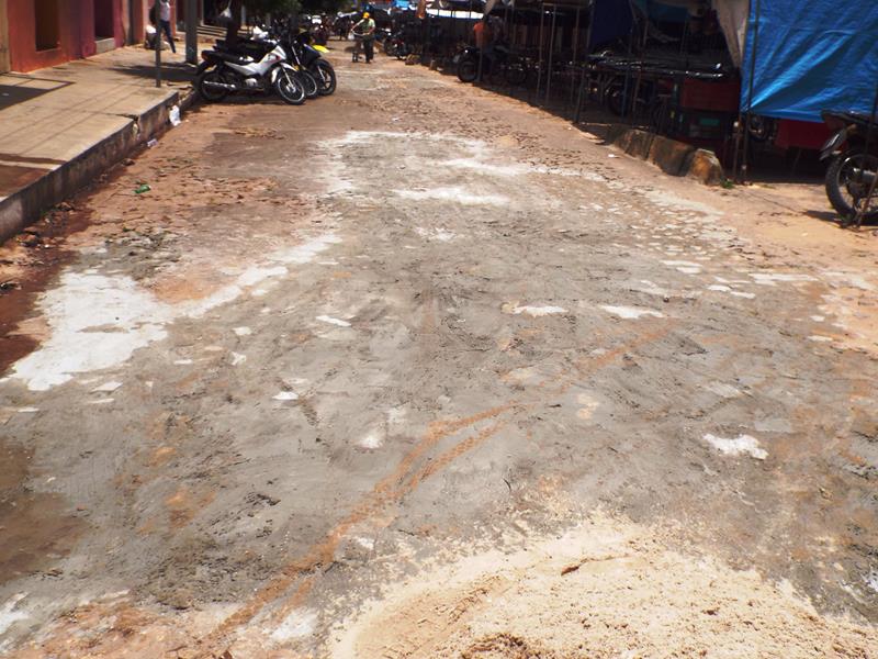 prefeitura continua recuperando calçamentos danificados pela chuvas - Imagem 3